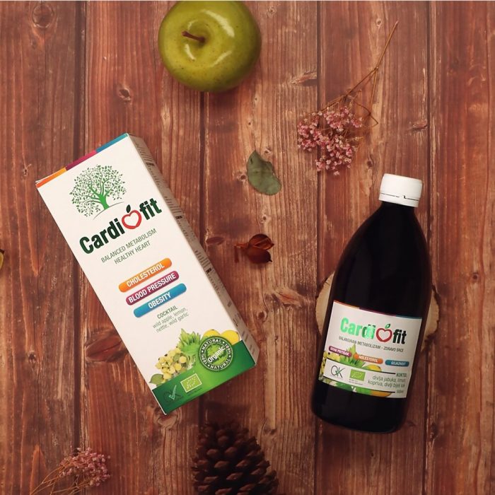 cardiofit organic cold pressed wild apple vinegar on wooden table