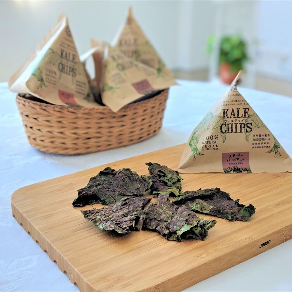 yoshitomo organic air dried kale chips